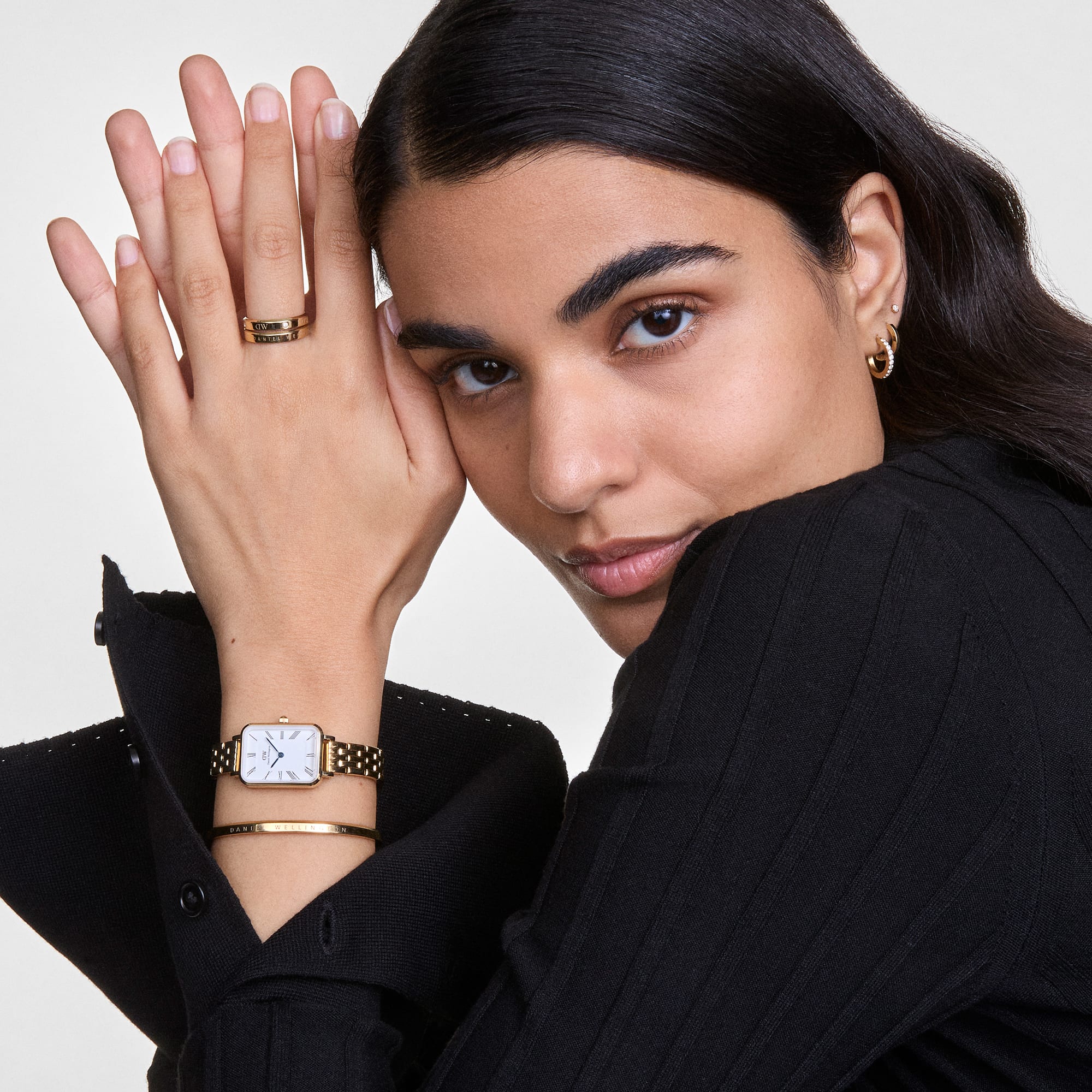 Petite Roman Numerals 5-Link Gold