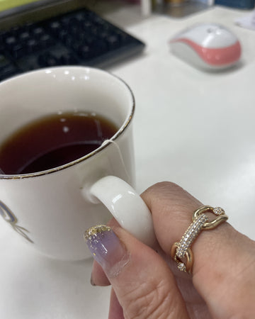 Photo from a customer review: 5 out of 5 stars, 知子