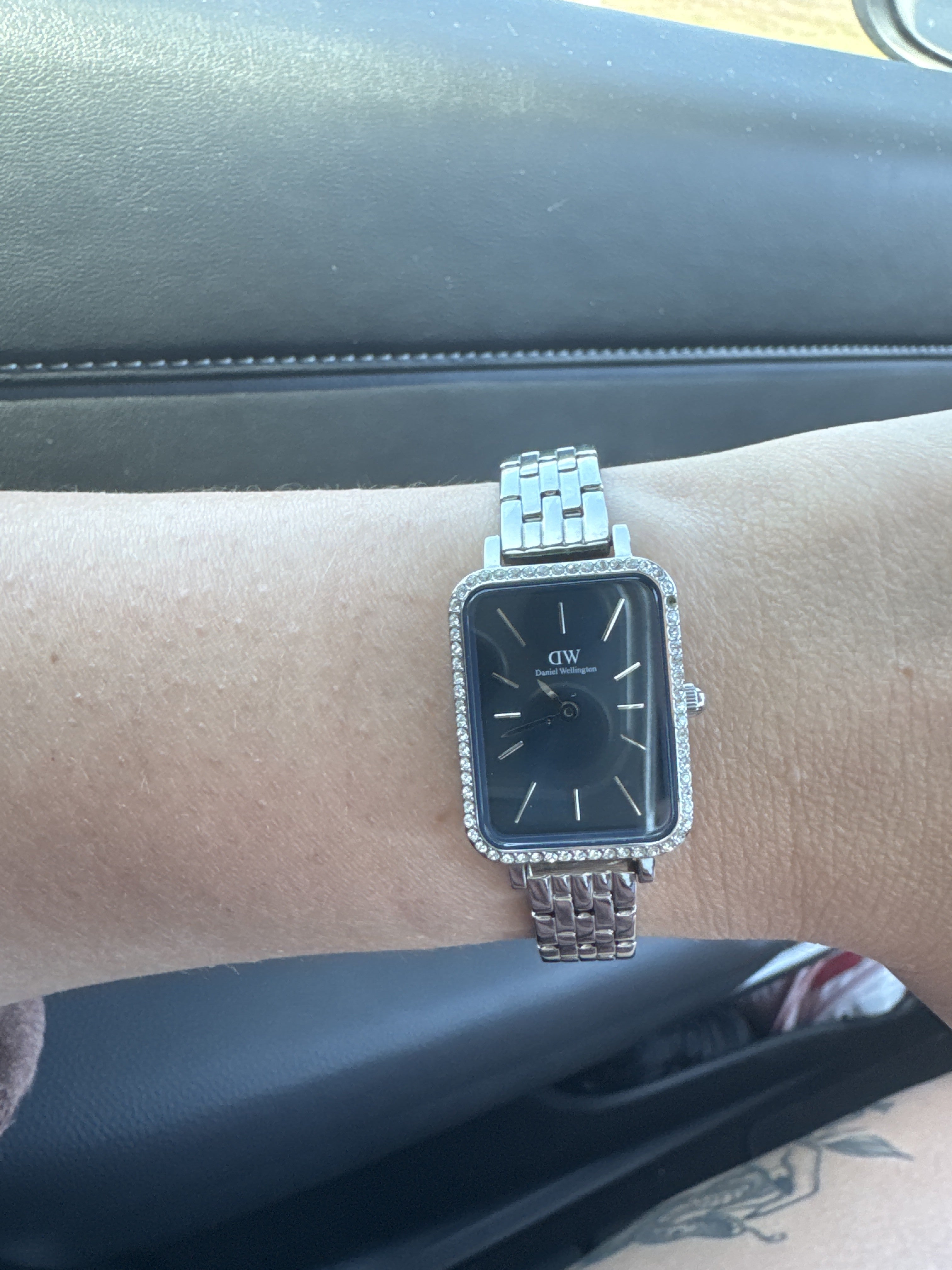 Quadro Bezel arctic sunray watch - with silver strap | DW