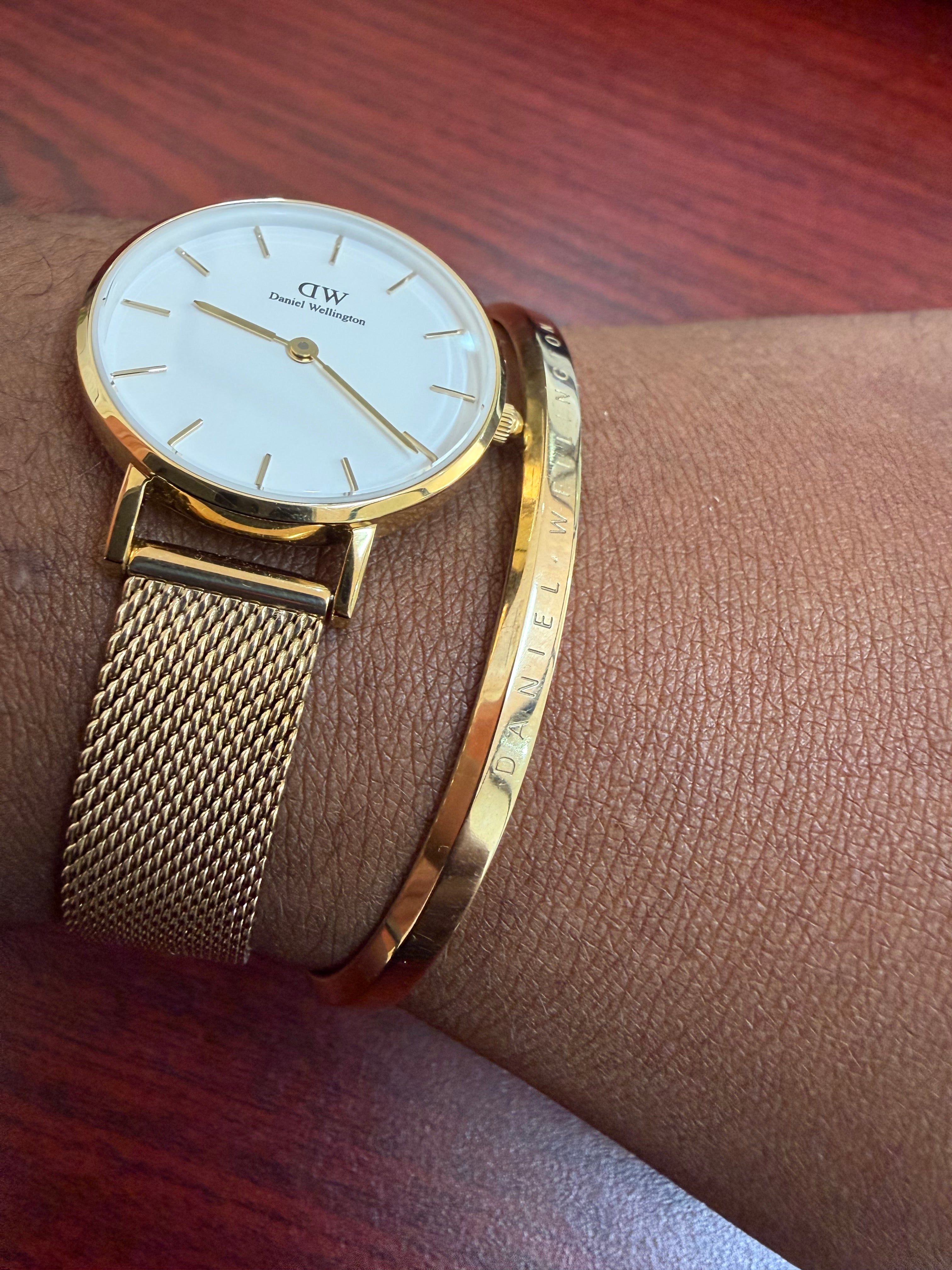 Petite Melrose - Women's watch in Rose Gold & White| DW