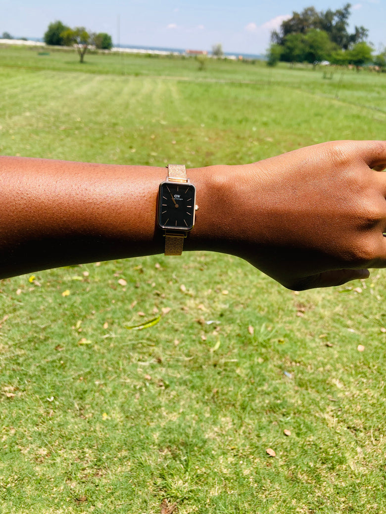 Photo from a customer review: 5 out of 5 stars, Lindiwe