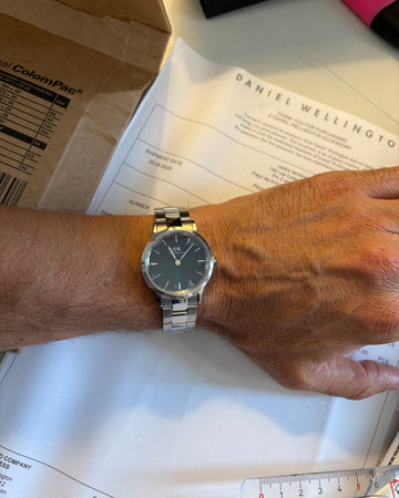Photo from a customer review: 4 out of 5 stars, Cedric