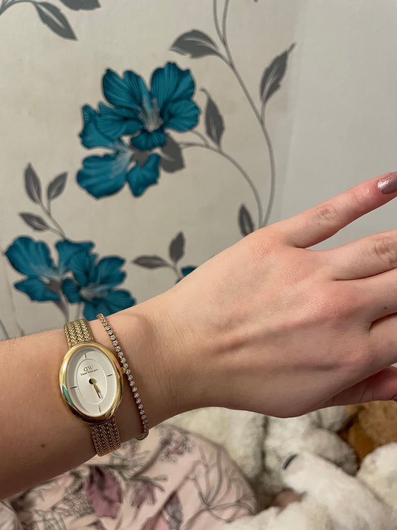 Photo from a customer review: 5 out of 5 stars, Petra
